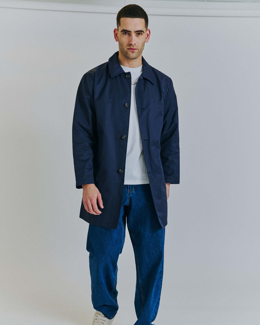 Thiago Trenchcoat