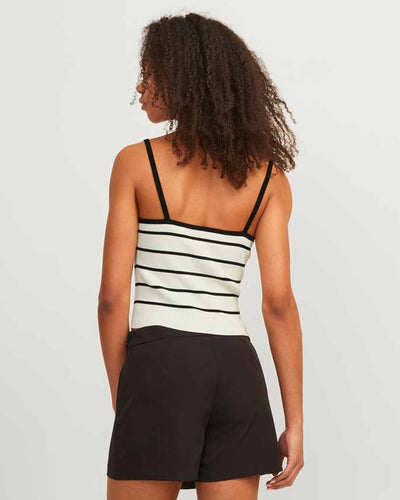 JXESTHER TIGHT SHORT TOPThumbnail