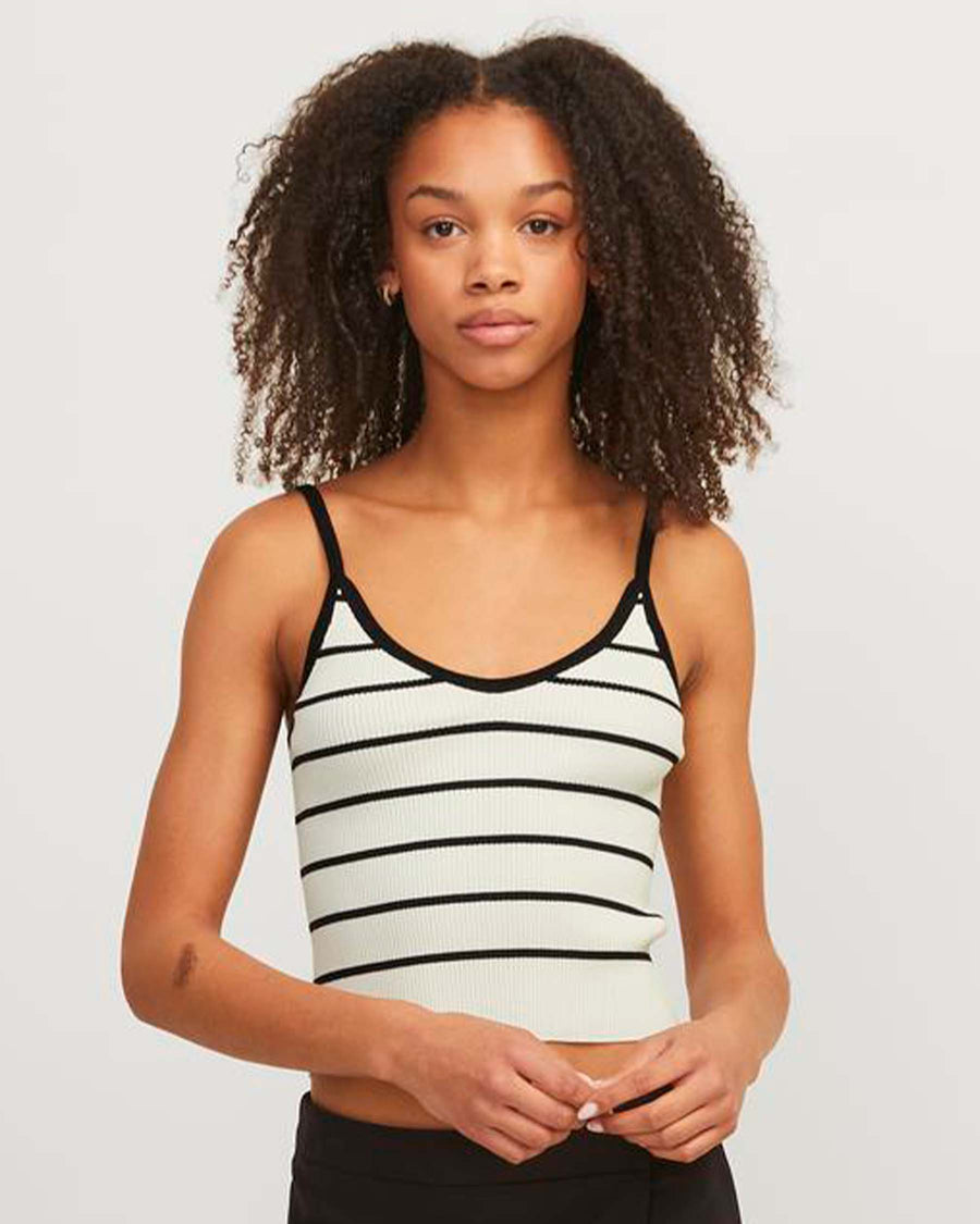 JXESTHER TIGHT SHORT TOP