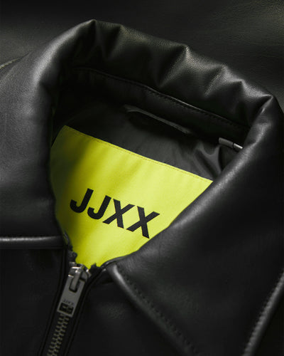 JXCALA BOMBER JACKETThumbnail
