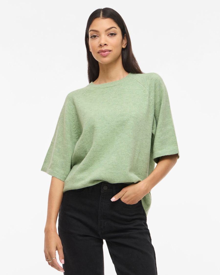 VILIGA O-NECK KNIT TOP
