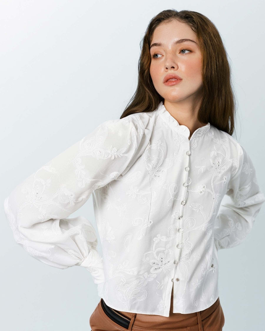 Lunina embroidery blouse