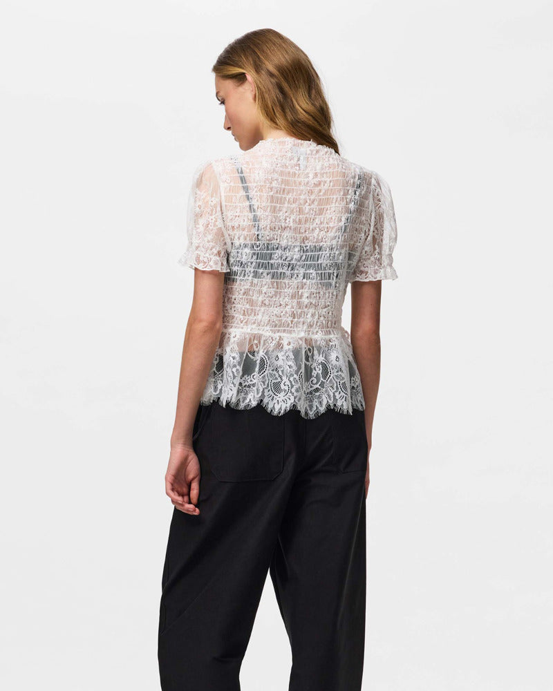PCJILLY SS LACE TOP
