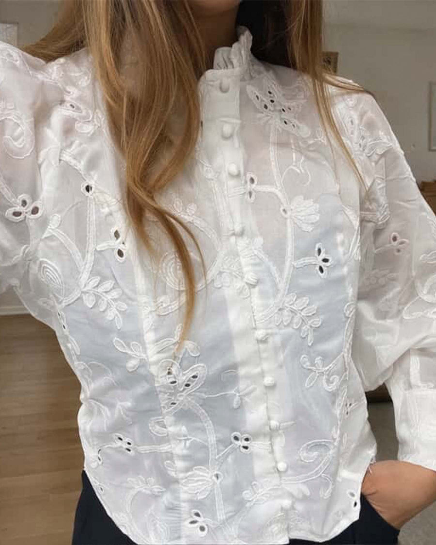 Lunina embroidery blouse
