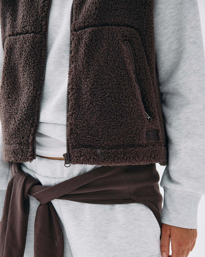 NMMASEY SHORT TEDDY VESTThumbnail