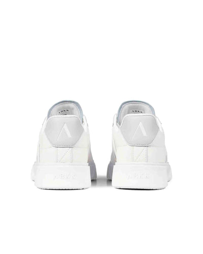 Essence white - menThumbnail