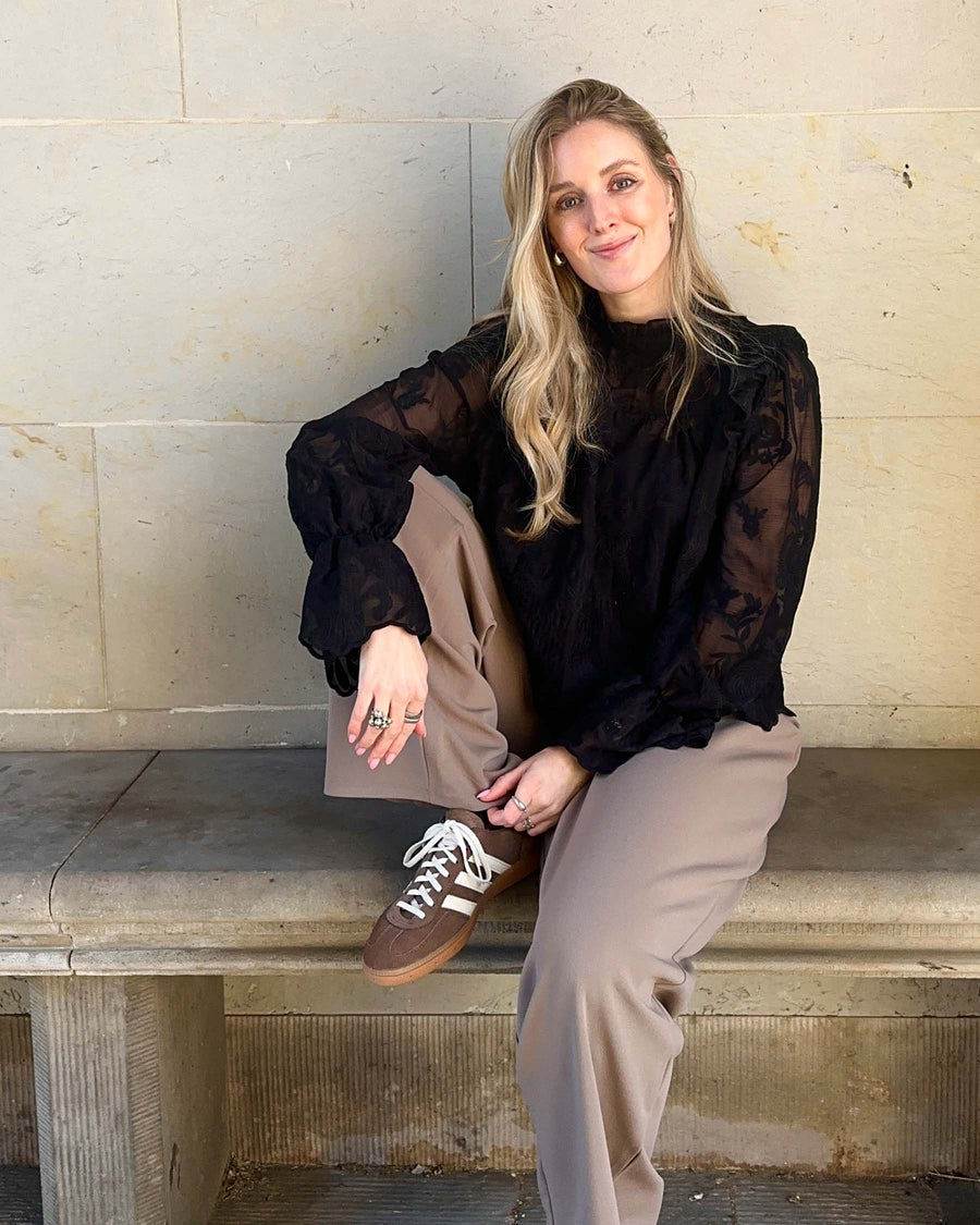 Ellinoric lace shirt