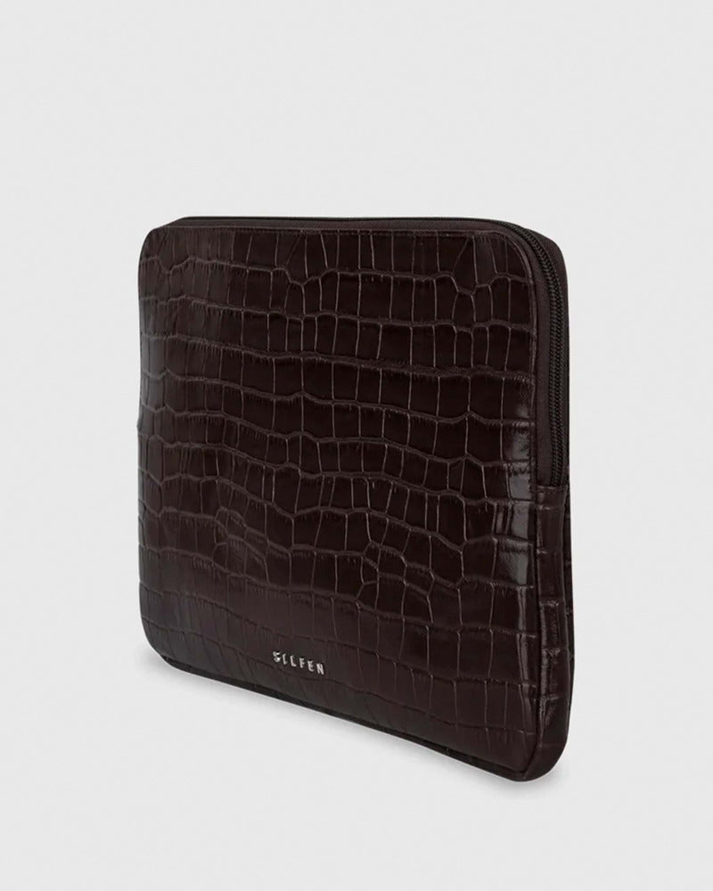 Elsa computer sleeve