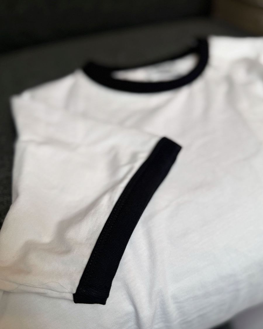 Sabine ringer tee