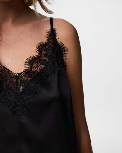 PCNOMI SATIN TOPThumbnail