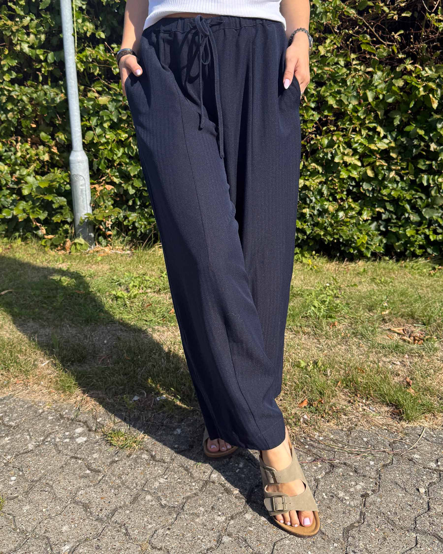 Elin barrel pants