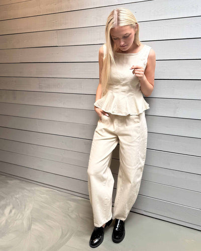 VICHIA HW BARREL JEANSThumbnail