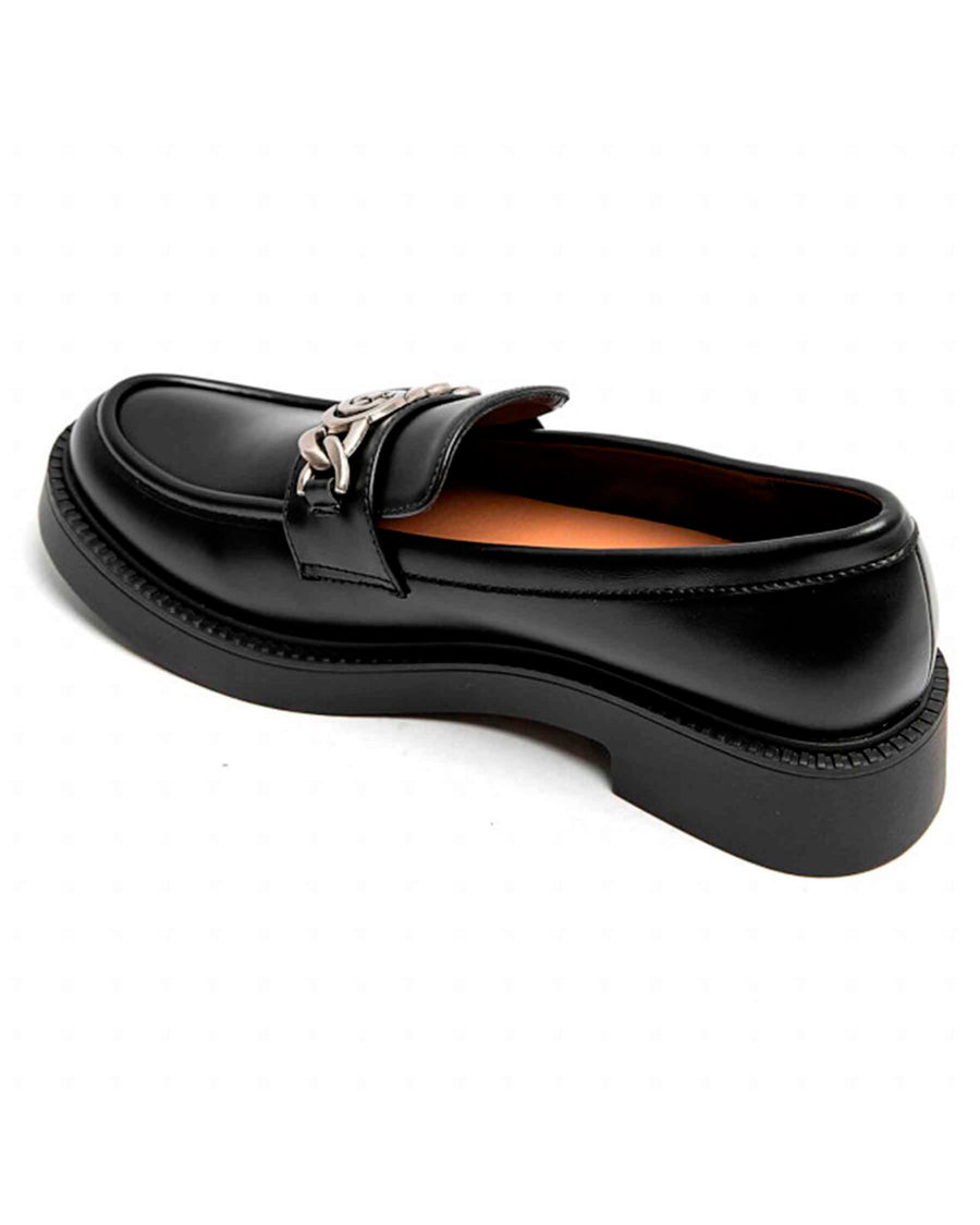 Este loafers