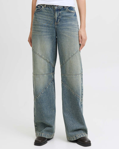 JXORLANDO CLEO WIDEThumbnail