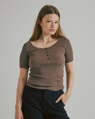 Lara rib teeThumbnail