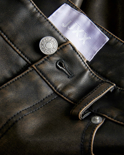 JXHANNAH PANTThumbnail