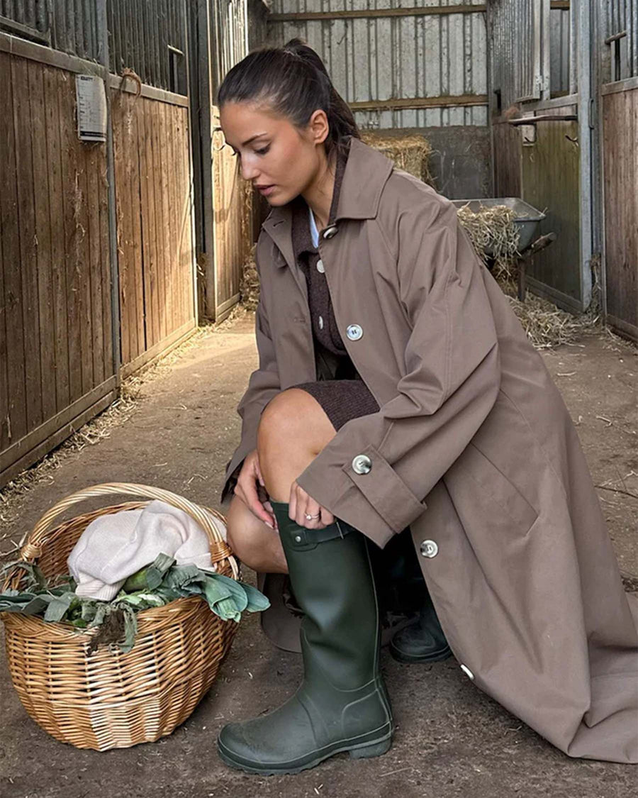 Avaic trenchcoat