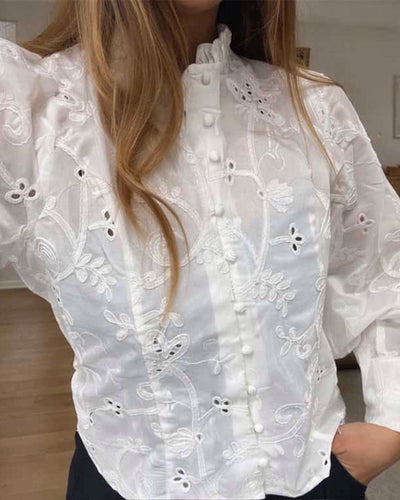 Lunina embroidery blouseThumbnail