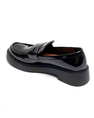 Clara shiny loaferThumbnail