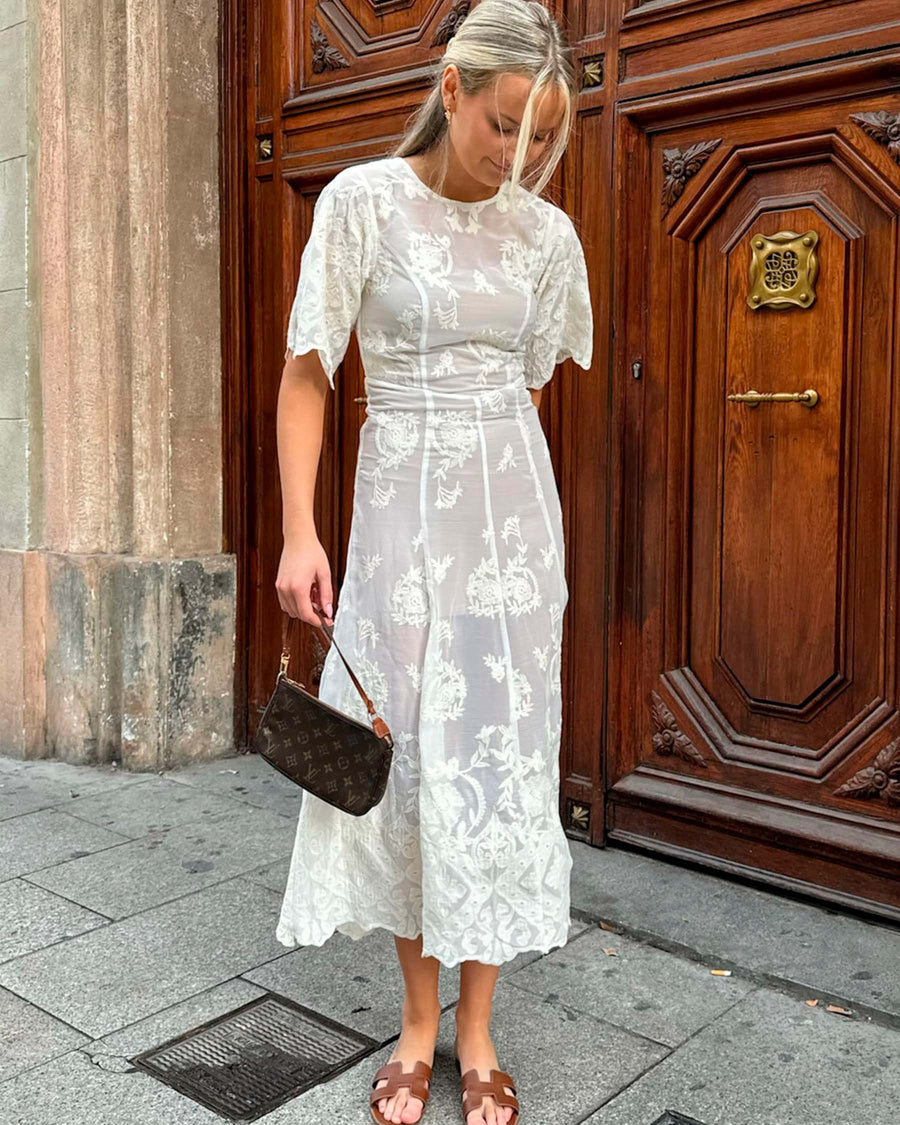 Ellinoric lace long dress