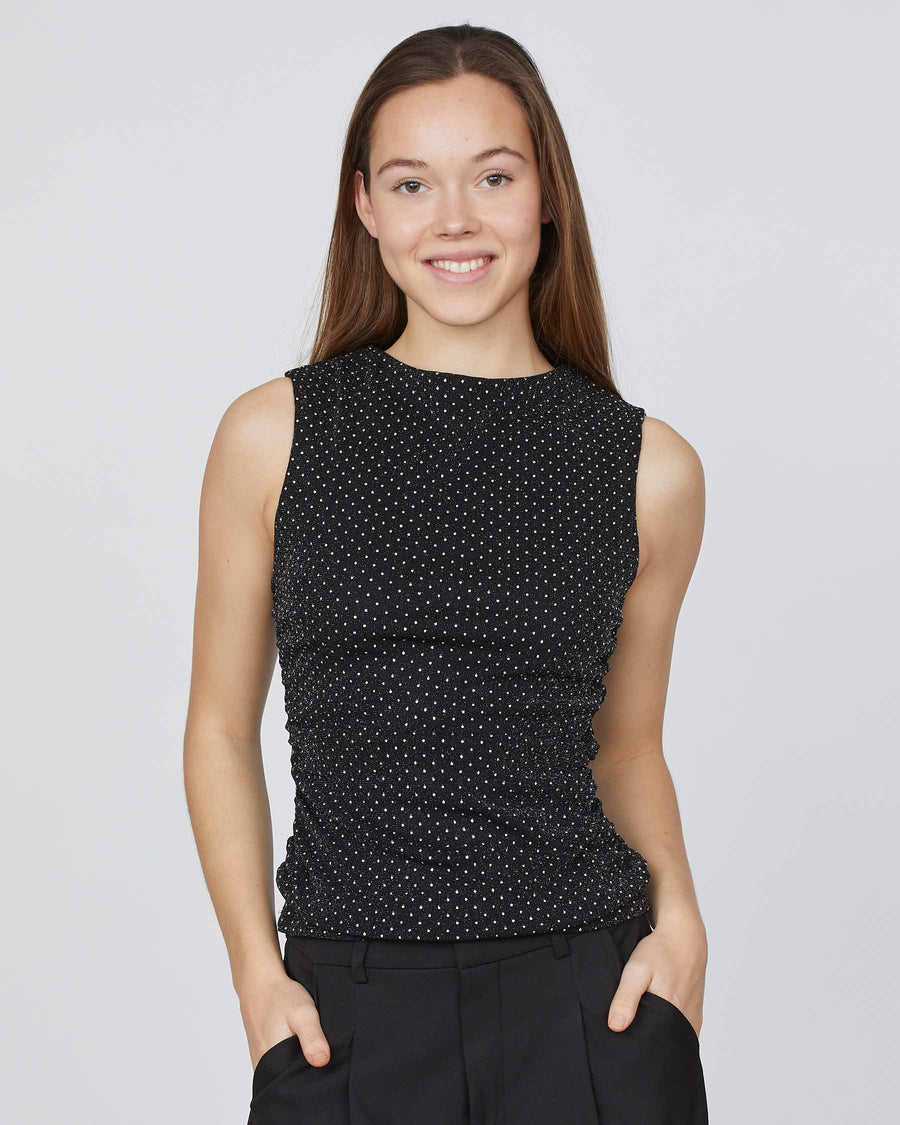 Esme-top3