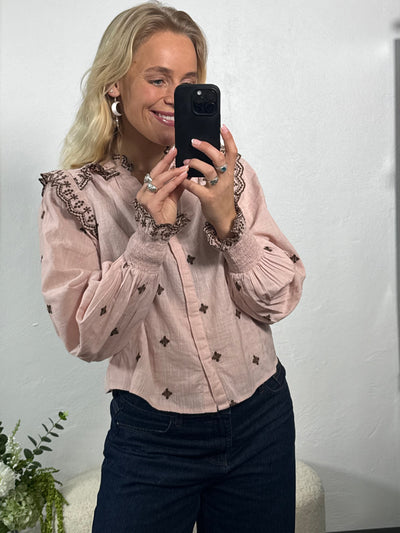 Maya embroidery blouse Thumbnail