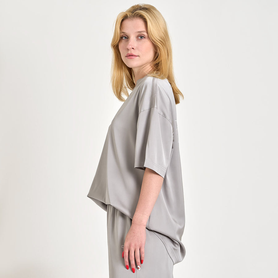 Shiny oversize tee