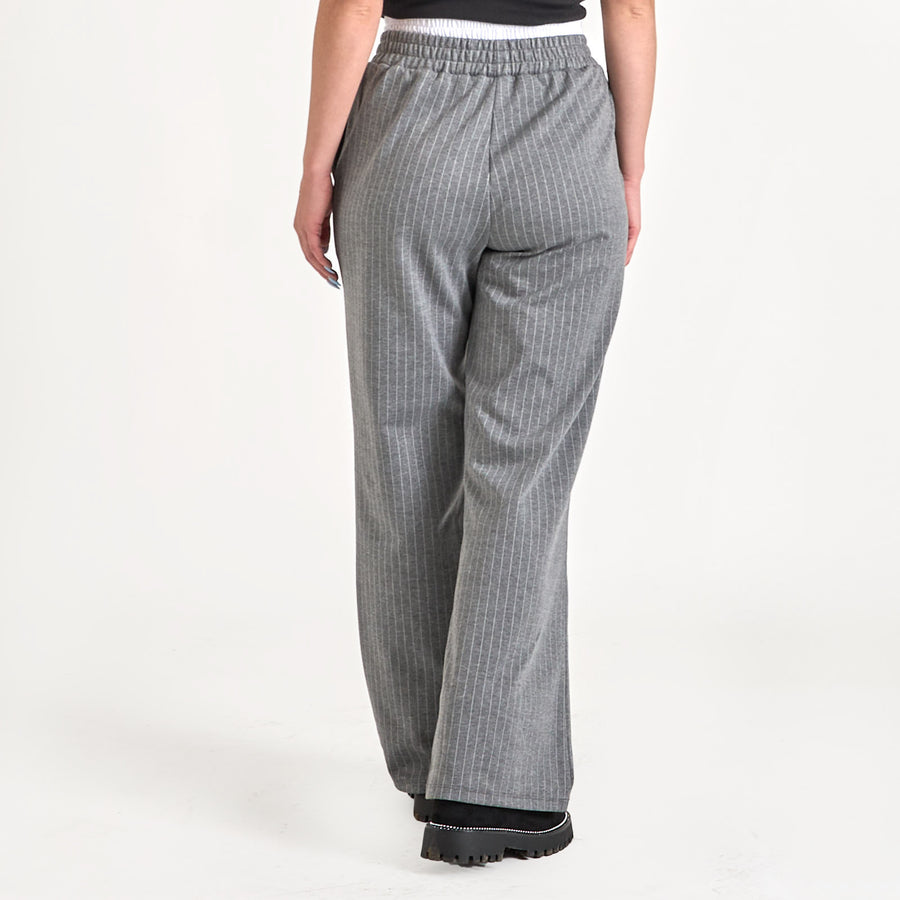 Vikeya trousers