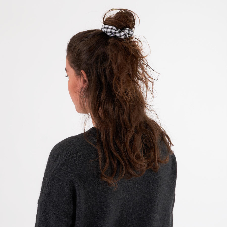 Purianne scrunchie