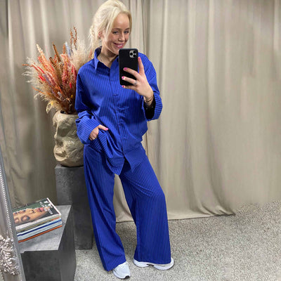 Oversized striped shirtThumbnail