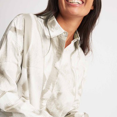 Oversized printed collar shirtThumbnail