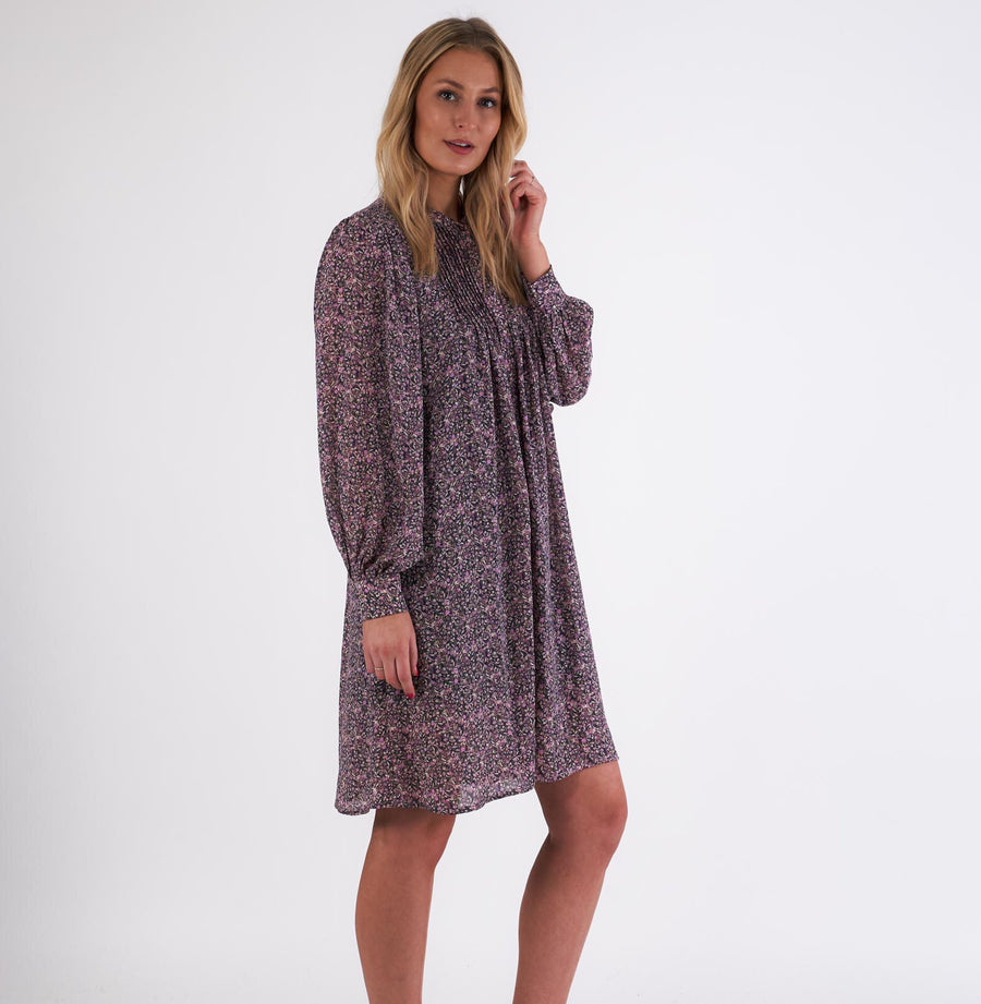 Hedda rikkelie dress