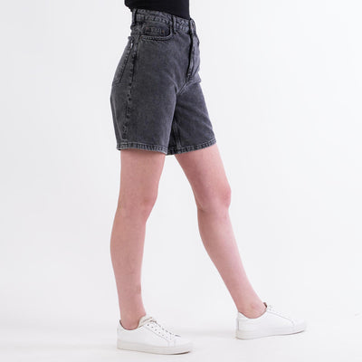 Maggie tb shortsThumbnail