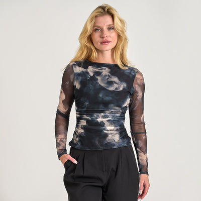 Emmy mesh blouse2Thumbnail