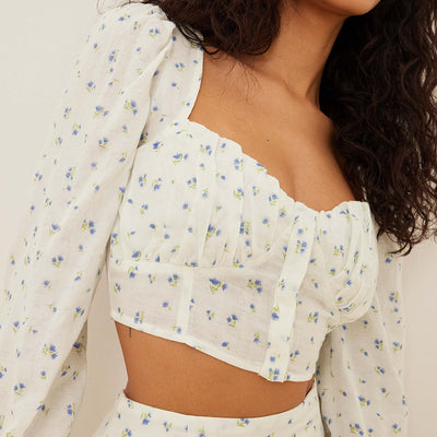 Organic gathered detThumbnail