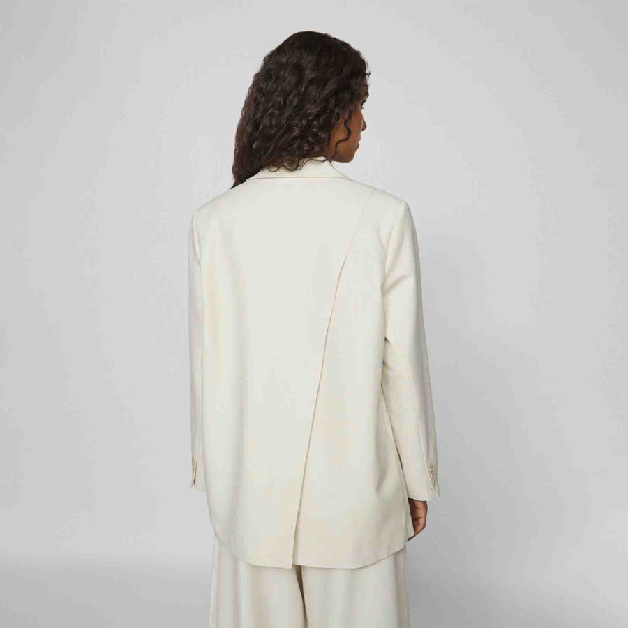 Vikaka back slit blazer