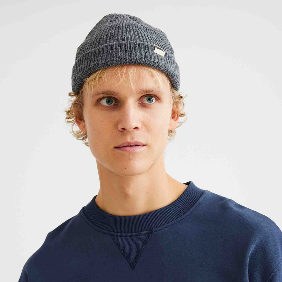 Wb yeta sport beanie