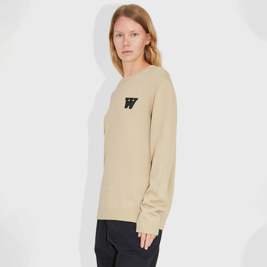 Tay aa patch jumper