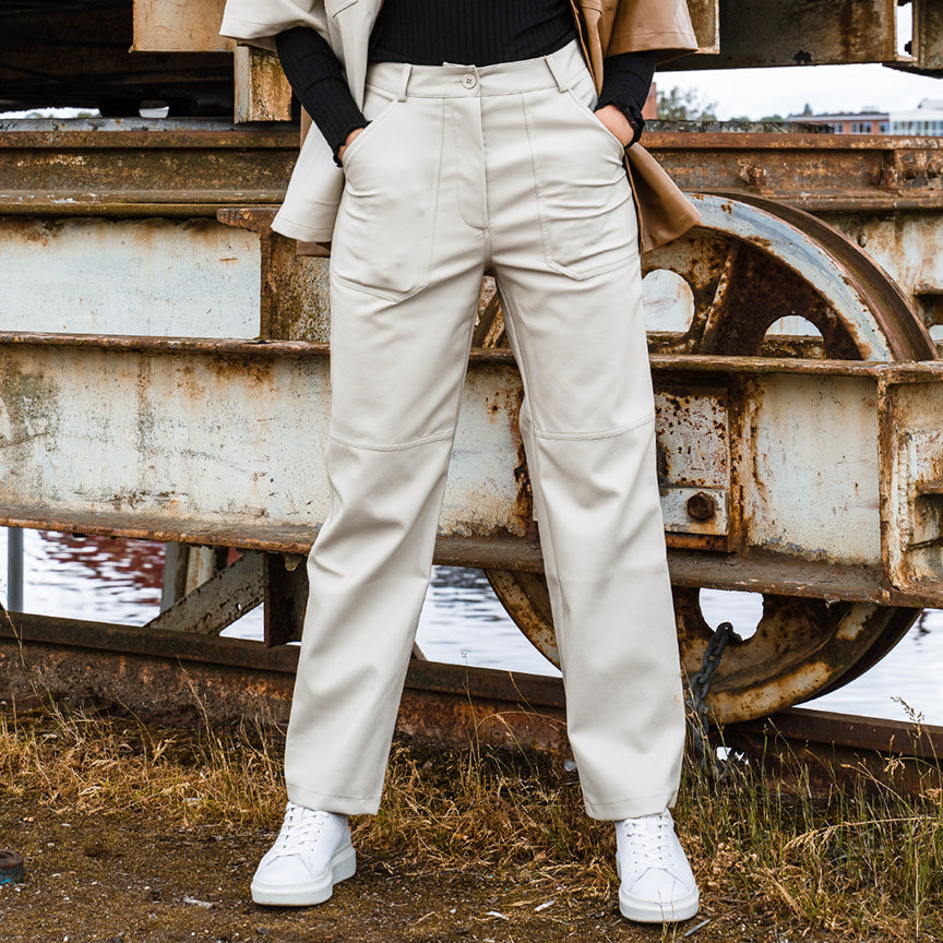 Straight leg pu pant