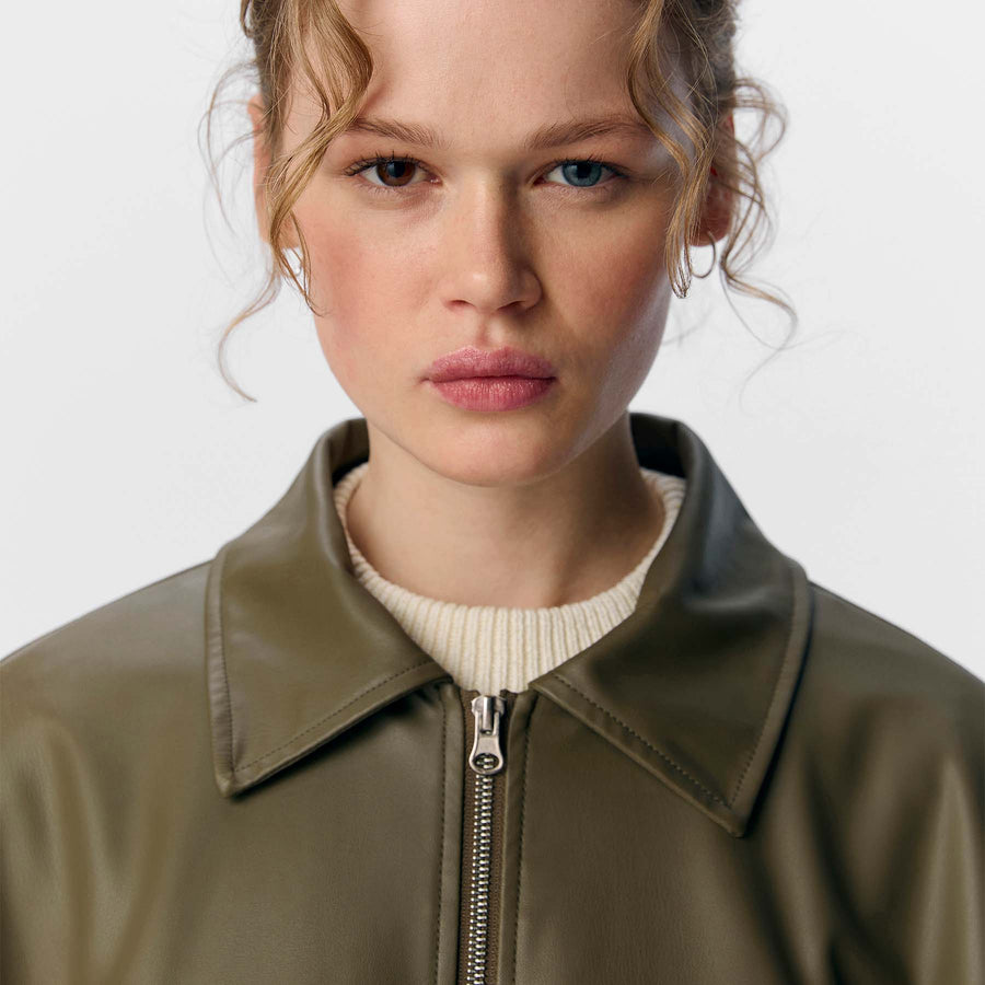 Objselma lo l/s bomber