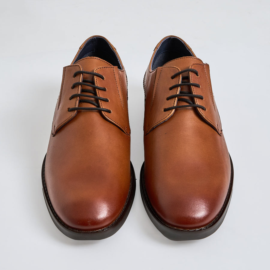 Dress shoe