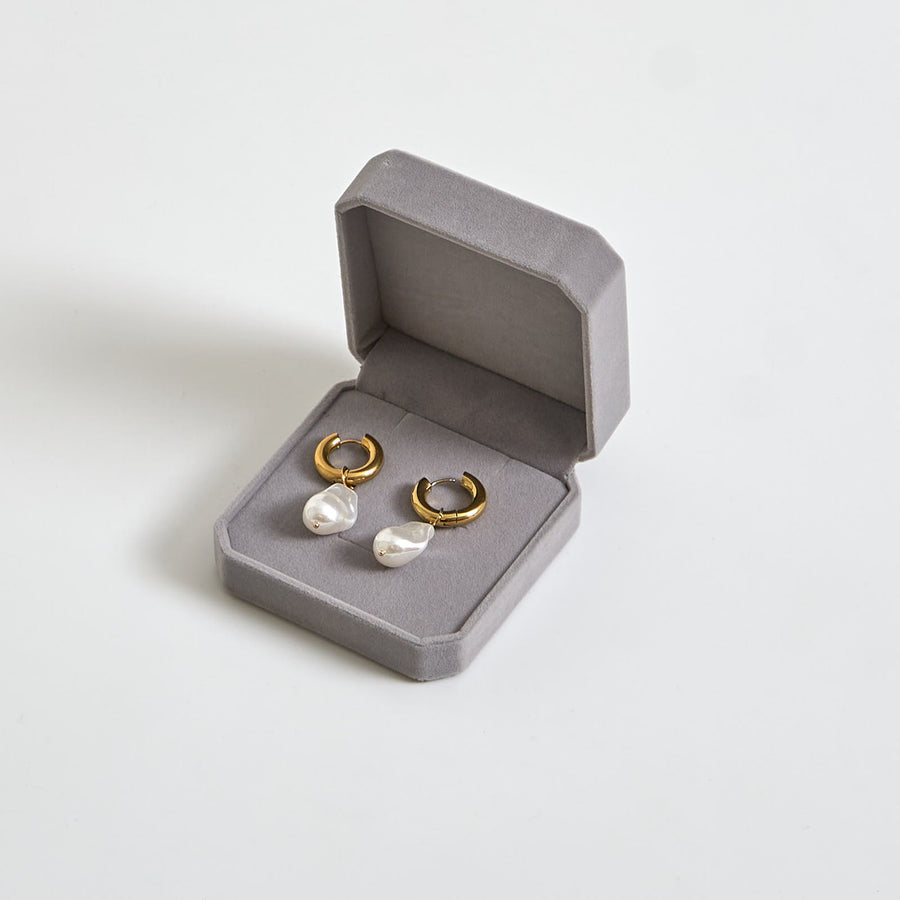 Purpearl nunu earrings