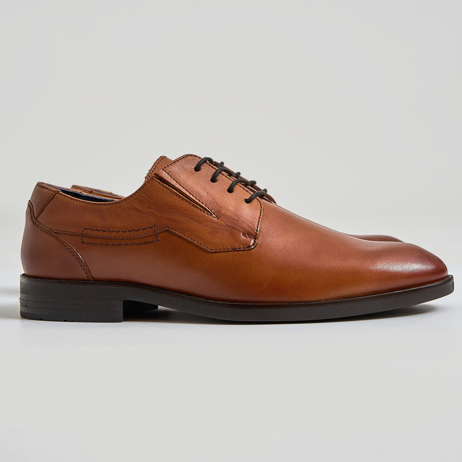 Dress shoe
