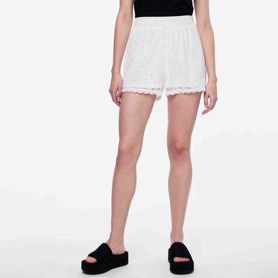 Pcolline mw lace shortsThumbnail