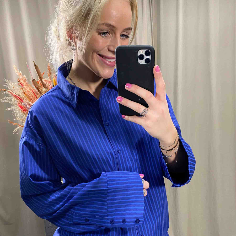 Oversized striped shirt