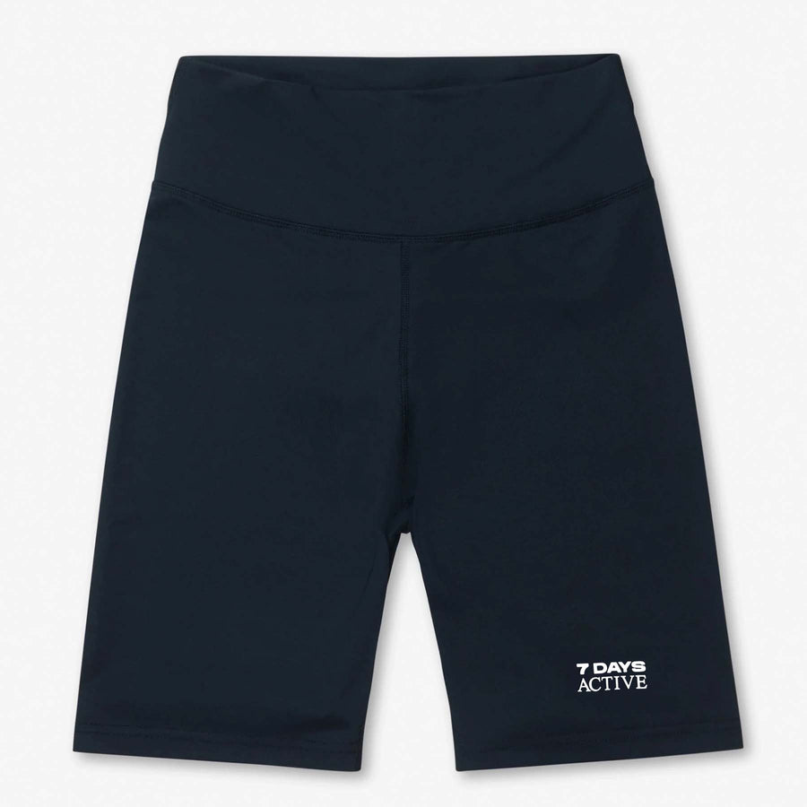 Signature bike short