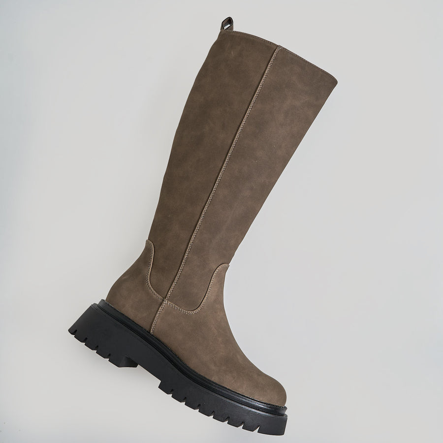 Sisse high boot