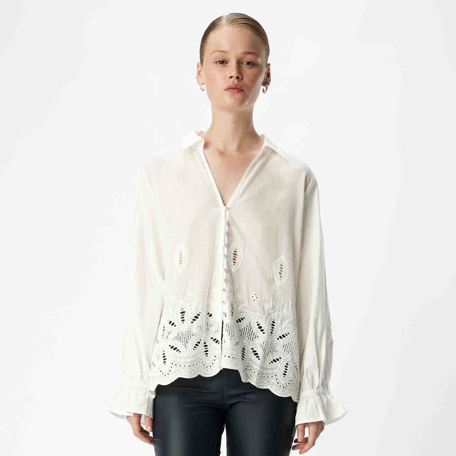 Objedith ls lo shirt