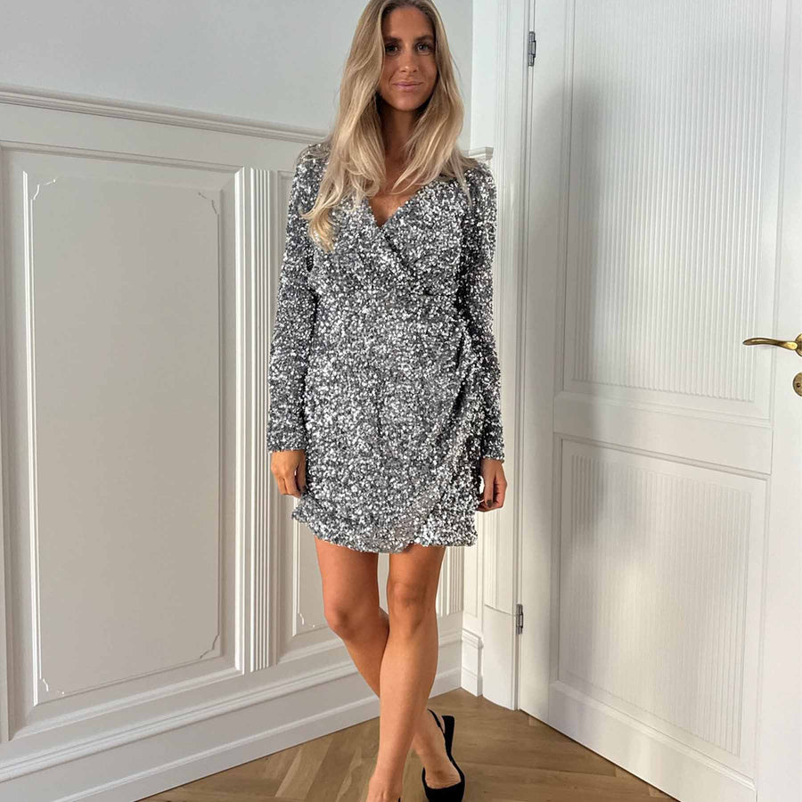 Siriic sequin kjole