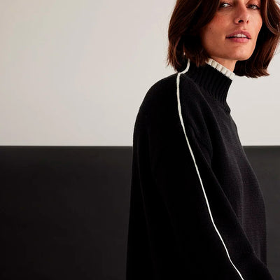 Contrast turtle neck sweaterThumbnail